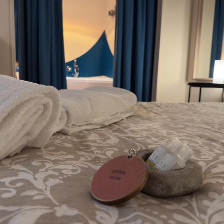 Bracco Rooms & Suites - Boutique Hotel Nel Centro Storico Di 马泰拉 外观 照片