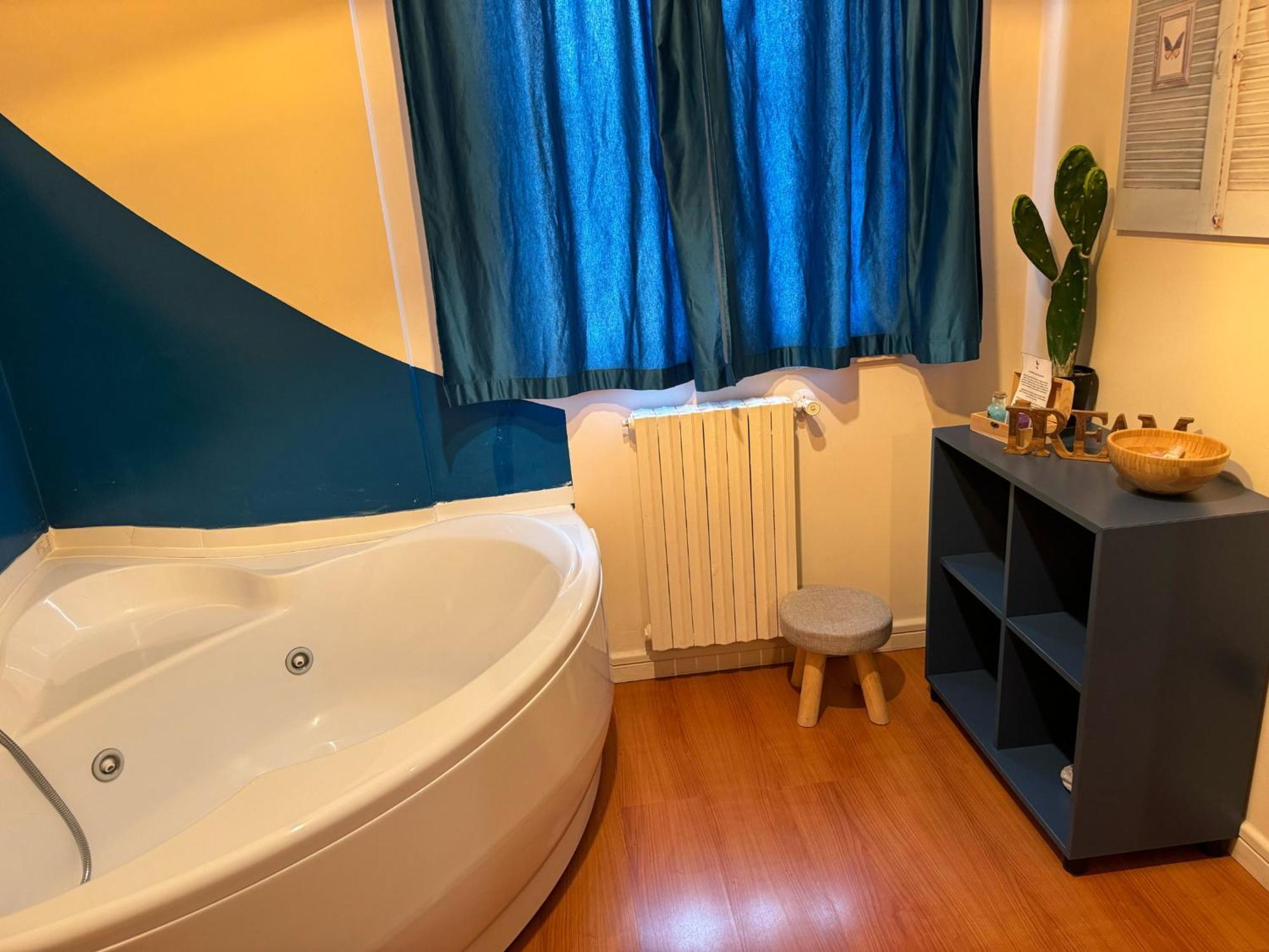 Bracco Rooms & Suites - Boutique Hotel Nel Centro Storico Di 马泰拉 外观 照片